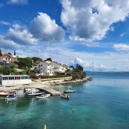 Apartment Bunjo'S Beach House Trogir Luaran gambar