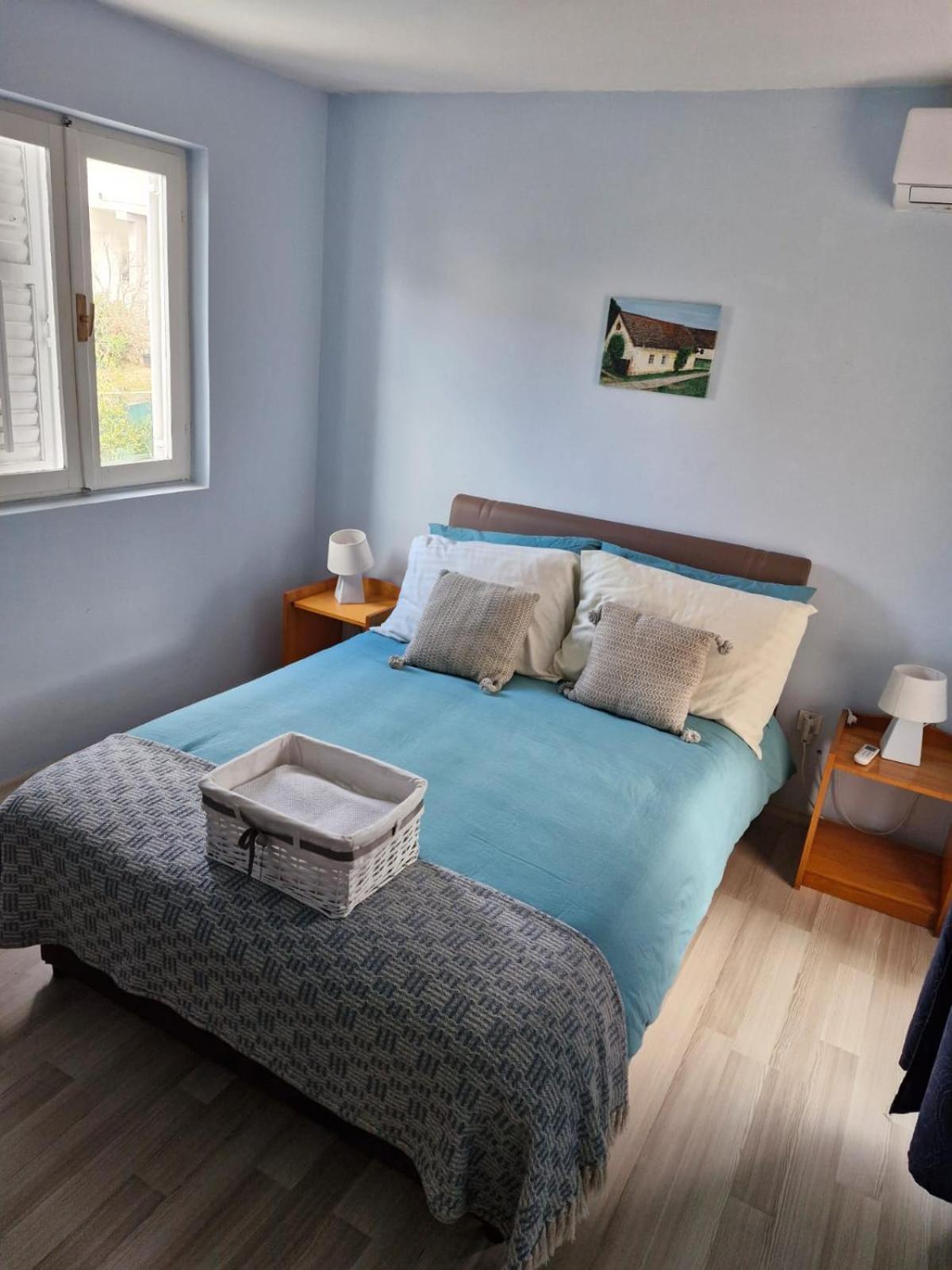 Apartment Bunjo'S Beach House Trogir Luaran gambar